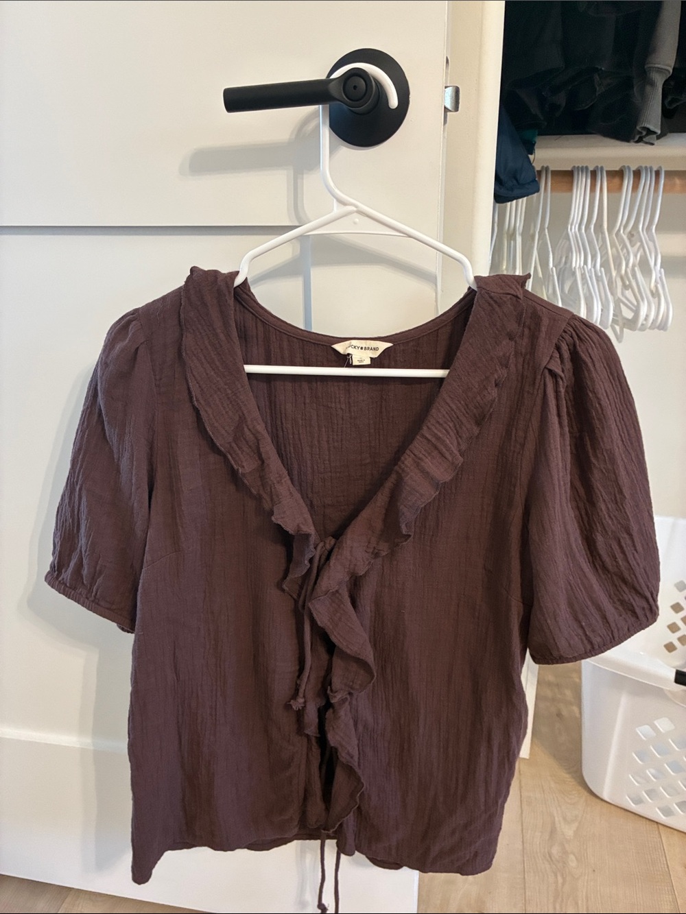 Women's lucky brand ruffled tie Front Top - Dark Plum